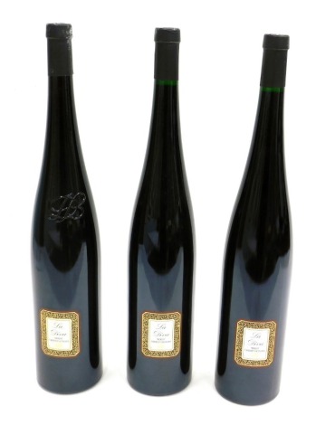 Three bottles of La Diva Merlot Cabinet Sauvignon, 1.5ltr bottles, 2006. (3)