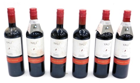 Six bottles of Yali Cabinet Carmenere, 75cl bottles. (6)