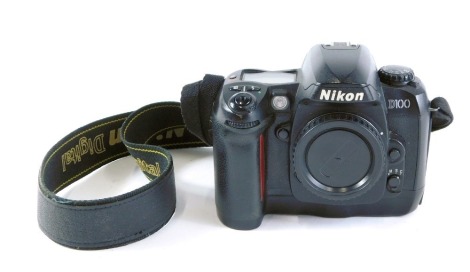 A Nikon D100 digital camera back, lacking lens.