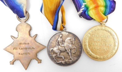 A WWI medal trio, comprising 1914-18 British War medal, 1914-15 Star and Victory medal, inscribed to T4-1604 Pte. R Mansfield, Royal Lancaster Rgt. - 3