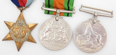 A WWI and WWII medal group, comprising 1914-15 Star, British War medal and Victory medal, inscribed to 9645 Pte. G L Wootten, Wiltshire Rgt., and WWII 1939-45 British War medal, Defence medal and 1939-45 Star. - 6