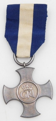 A George VI Distinguished Service Cross, dated 1945 verso, as presented to Lieutenant Commander Eric Oliver Savery, RNVR, with facsimile citations from the London Gazette 27th March 1945 and 14th August 1945 mentioned in despatches, in fitted case for Gar - 2