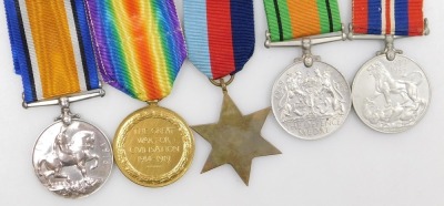 A WWI and WWII medal group, comprising 1914-18 British War medal and Victory medal, inscribed to 120314 Pte JE Watson Notts & Derby Regiment, and 1939-45 British War medal, Defence medal and 1939-45 Star, with two original boxes. - 3