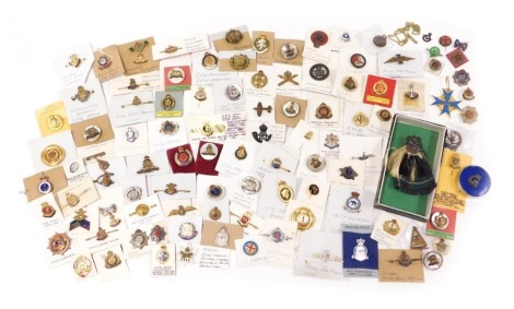 A collection of regimental sweetheart brooches and lapel badges, and some civilian badges, numerous regiments, and including a WWI Highland Light Infantry sweetheart brooch with enamel decoration and kilt and sporran, in original box, and Royal Artillery 