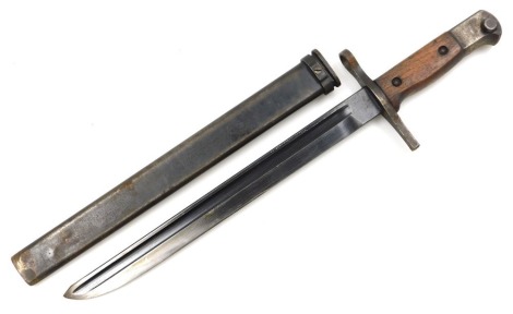 A Japanese Arisaka bayonet, with 27cm blade, marked M with an arrow and numbered 14701, with steel scabbard.