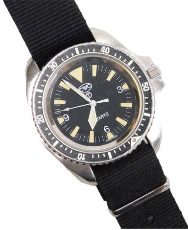 A CWC British Military quartz divers watch, stainless steel case, with black dial and bezel, luminous baton markers, the back of the case marked 0555/6645-997573314, with broad arrow over 278/94, with black woven military strap.