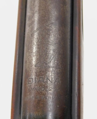 A Diana Model 25 air rifle, boxed. - 4