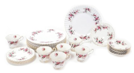 A Royal Albert porcelain Lavender Rose pattern part tea service, comprising six teacups, saucers and plates, together with nine dinner plates.