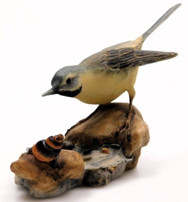 A Border Fine Arts sculpture of a Grey Wagtail, a Wren, Stream Centinal SRE2, and Charming, together with a Chiltern Song Thrush and nest. (5) - 3