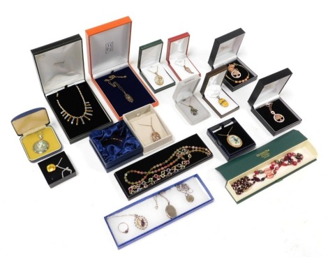 Silver and costume jewellery, including a silver and Blue John pendant and ring, amber bracelet, Heritage Collection fringe necklace, pendants on chains, crystal beads, etc. (a quantity)