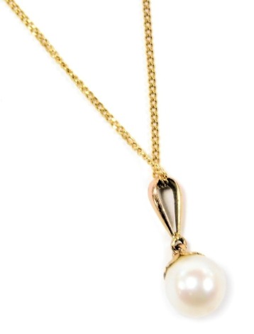 A 9ct gold and cultured pearl pendant, on a curb link neck chain, with bolt ring clasp, 2.2g.