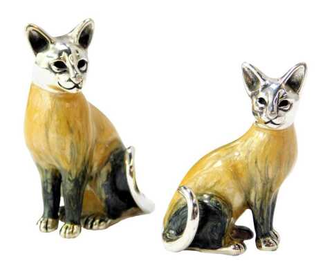 Two silver and enamel figures modelled as cats, each stamped 925, 4cm high and 3cm high.