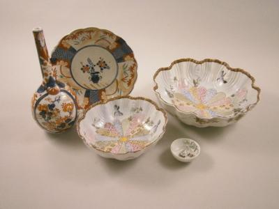 Five items of Japanese porcelain