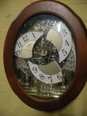 A Smallworld Rhythm musical wall clock