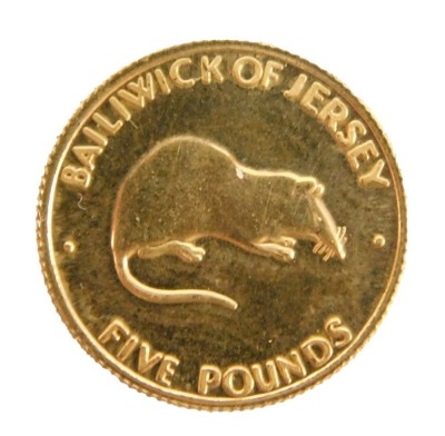 A Bailiwick of Jersey five pound gold coin, 2.5g.