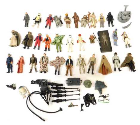 Kenner Star Wars figures, including Luke Skywalker, Wedge Antilles, Chewbacca, Hans Solo, Boba Fett, C3PO, Ewok, Imperial Tie fighter pilot, Greedo, etc. (1 box)