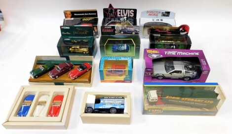 Corgi diecast, including 007 Director's Cut Die Another Day, CC07603 Jaguar XKR, 01803 Corgi Classics Inspector Morse Jaguar 2.4, Corgi Classics 39901 Elvis Thunderbird, 007 The Definitive Bond Collection Diamonds are Forever, 02101 Ford Mustang Mach 1, e