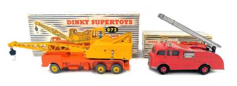 A Dinky Supertoys 20 ton lorry mounted crane Coles, 972, boxed, together with a Dinky Supertoys fire engine with extending ladder, 955, boxed. (2)