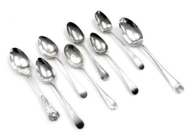 Eight various Edward VII and later silver Old English pattern teaspoons, 4.39oz.