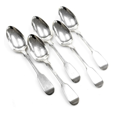 Five Victorian silver Old English pattern dessert spoons, initial engraved, London 1846, 7.82oz.