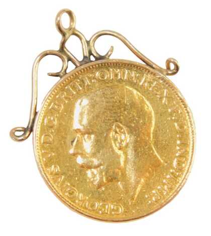 A George V full gold sovereign pendant dated 1927, with applied pendant mount, 8.3g all in. (AF)