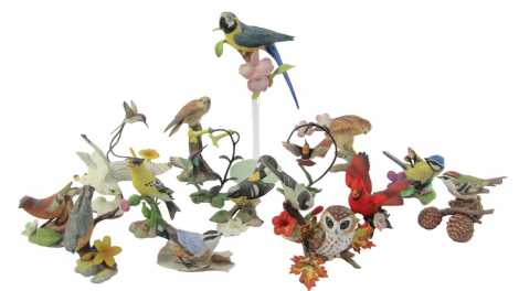 A group of Franklin Mint birds, Lennox and other matt porcelain birds, including eagles, owls, etc. (some AF)