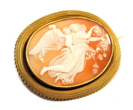 A 19thC shell cameo brooch, the oval cameo depicting Neoclassical figure and child carrying chariot of fire, in a gold plated oval frame with rope twist border, on single pin back, 5.5cm diameter.