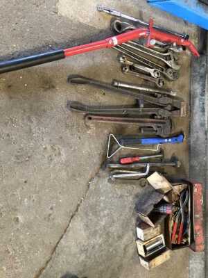 Bolt cutters, wrenches, large spanners including adjustable, etc.