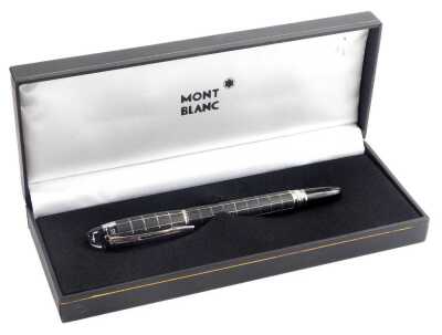 A Montblanc Starwalker ballpoint pen, boxed.