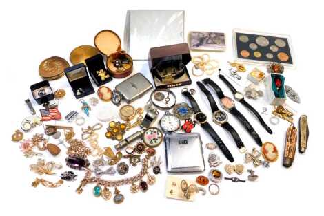 Costume jewellery, brooches, lady's wristwatches, silver bangle, silver plated cigarette case, Acme whistle, etc. (1 tray)