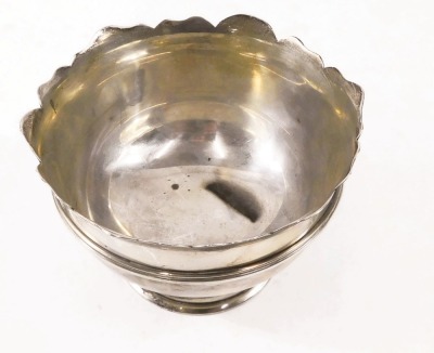 A George V silver pedestal sugar bowl, the fluted top with ribbed centre, on a stepped foot, with SAO number Dublin 1971, 9.36oz. - 2