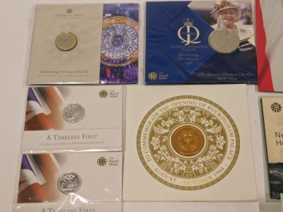 A group of collectors coins, to include two 2013 Timeless first, twenty five pound silver coin, Celebration of twenty years of the two pound coin, British coin set, diamond jubilee commemorative coin, commemorating opening of Buckingham palace, Oh Canada - 5