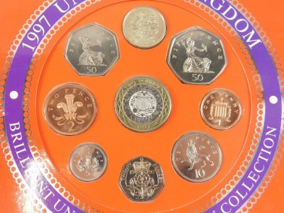 Britain's circulated coin packs, to include 1992, two 1994, two 1995, 1996, 1997, and 1999. - 8