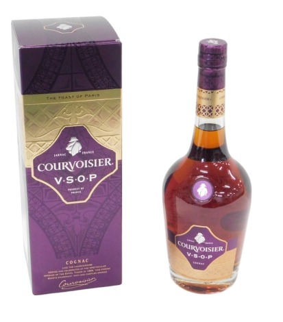 A Courvoisier VSOP boxed cognac.