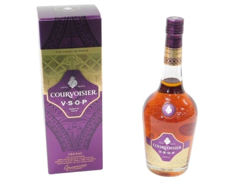 A Courvoisier VSOP boxed cognac.