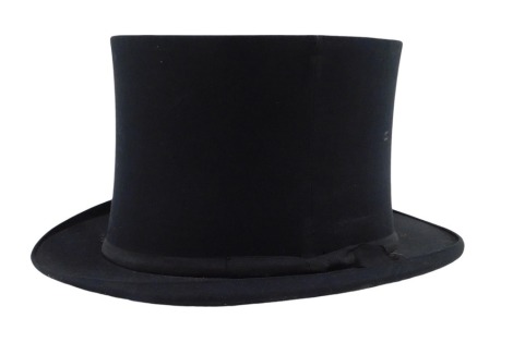 A Sanders and Brown Eton gentleman's top hat, internal measurement 6¼" x 8".