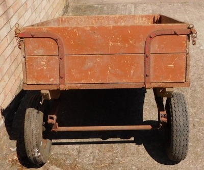 A wooden garden trailer. (AF) - 3