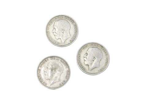 Three George V silver crowns, comprising 1926 and two 1920, 41.3g. (3)