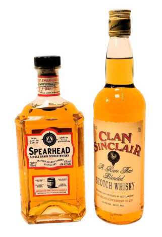 Spearhead Single Grain Scotch Whisky, 43% vol, 70cl, and Clan Sinclair Blended Scotch Whisky, 40% vol, 70cl. (2)