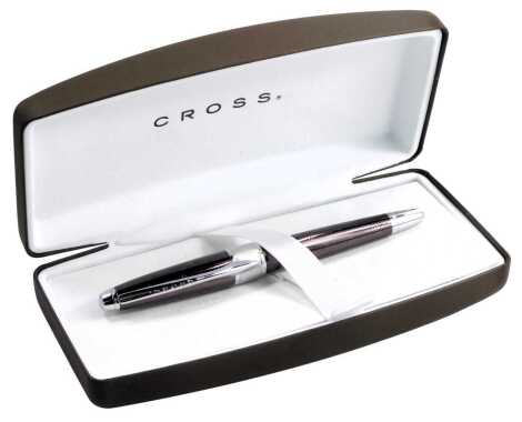 A Cross Apogee herringbone fountain pen, with 18ct white gold nib, boxed with outer casing.