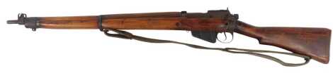 A Savage No.4 .303 calibre bolt action rifle, serial number 94C5866, barrel length 64cm, 112cm long overall, with deactivation certificate number 184482. For Sale by TENDER - Final bids to be submitted by 12 noon Wednesday 25th September.