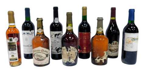 Various bottles of wine, to include Cotes du Jura, Chateau Chalon 1980, etc. (9)