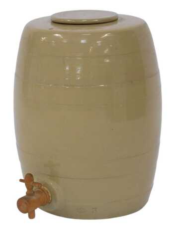 A Pearson's Chesterfield stoneware drinks barrel, with wooden tap, 38cm high.