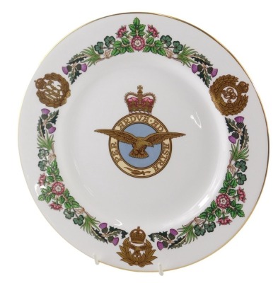 A Spode Royal Air Force commemorative plate, 1918-1968, number 2184/5000, boxed with certificate.