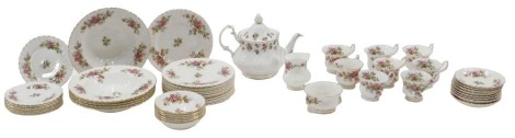 Royal Albert Moss Rose tea and dinnerware, including teapot, eight cups and eight saucers, dessert bowls, soup bowls, side plates, etc. (approximately 50 pieces)