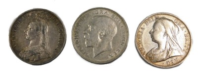 Three Victorian and later silver half crowns, comprising 1887, 1899, and a George V 1923. (3)