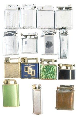 A group of Beney Everest pocket lighters, to include chrome cased, two boxed, to include model number 686, and the popular lighter, in fitted case. (15)