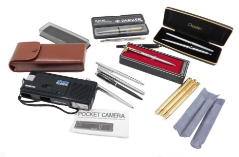 A collection of ballpoint and fountain pens, comprising Pen Crest Italy three piece set, Pentel ten cased pens, Parker and others, and a keystone XR208 telephoto camera.