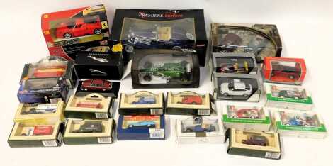 Diecast vehicles, to include a Maisto Premier Edition 1-18 scale Mercedes Benz 500 K Type Special Roadster 1936, Days Gone vehicles, etc. (1 box)