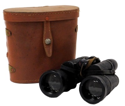 A pair of WWII BMK military binoculars, Dienstglas 7x50, serial number 152059, cased.